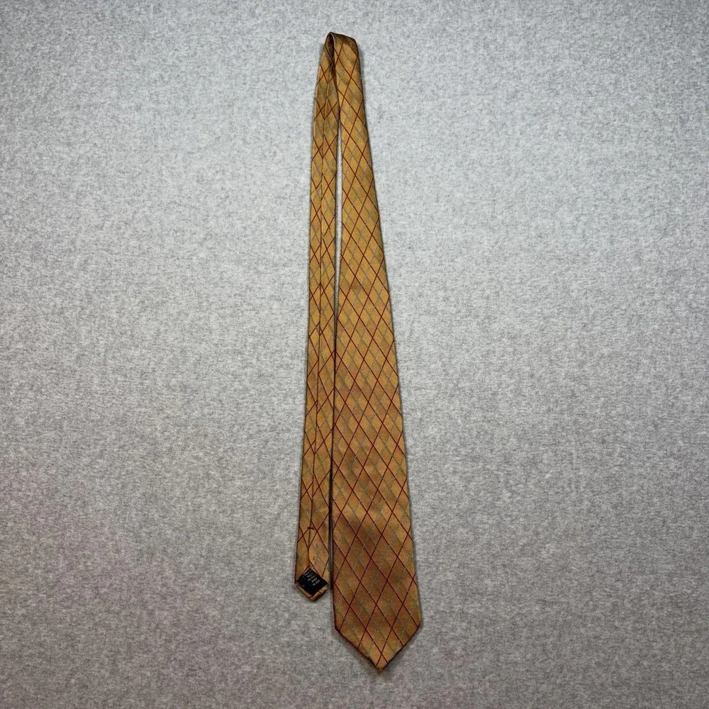 Brooks Brothers Makers Tie Mens 59x4 Gold Geometric Silk Woven Necktie USA